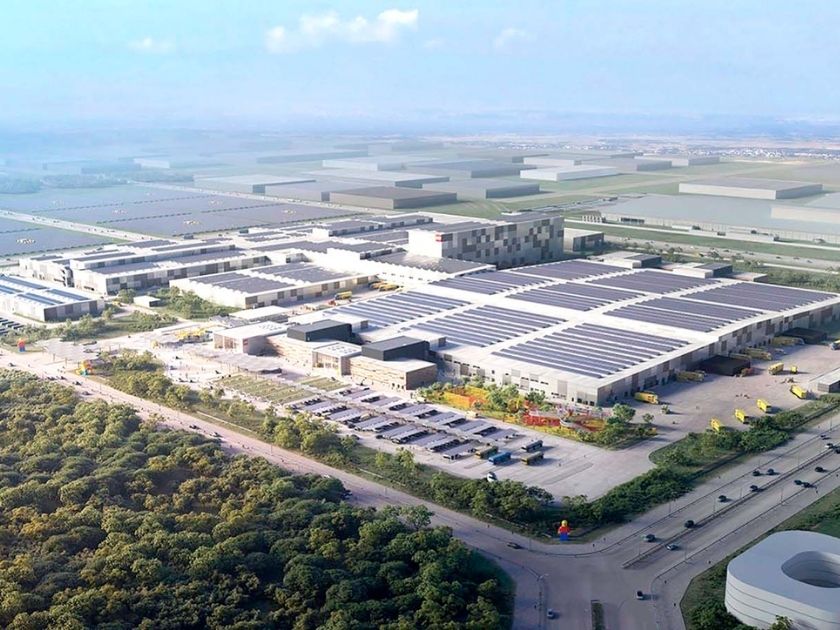 paqhk tự hào đóng góp một phần trong việc hoàn chỉnh xây dựng cho nhà máy Lego