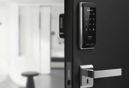 Sự khác biệt giữa hệ thống khóa cơ thông thường và hệ thống khóa điện tử bạn cần biết